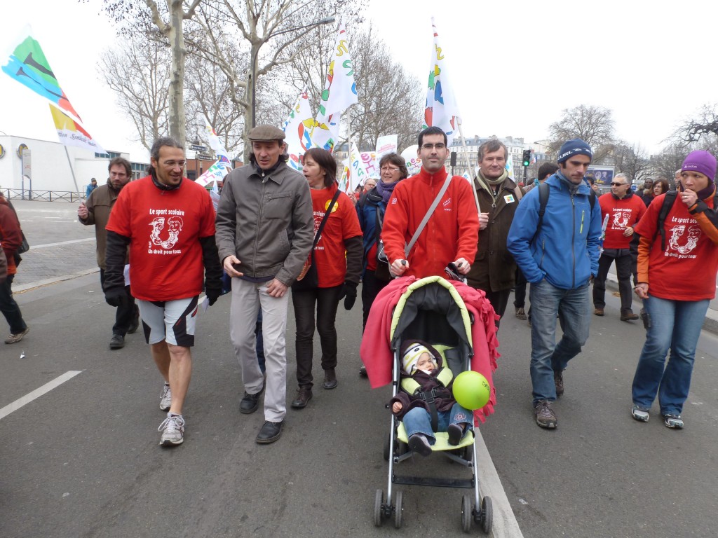 Manifestation nationale FSU "réforme de l'Ecole, salaires" samedi 6 avril 2013.